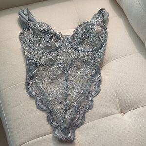 VS Lace Bodysuit in Gray